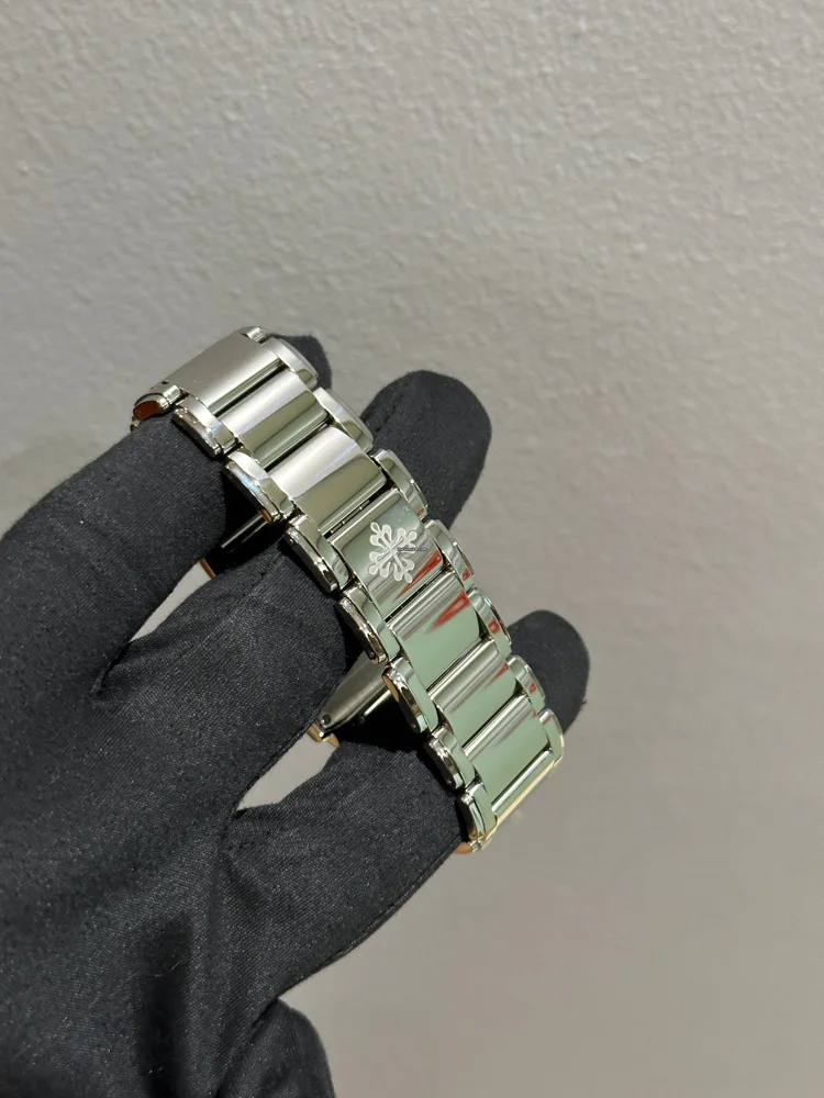Patek Philippe Twenty~4 4910/10A-012